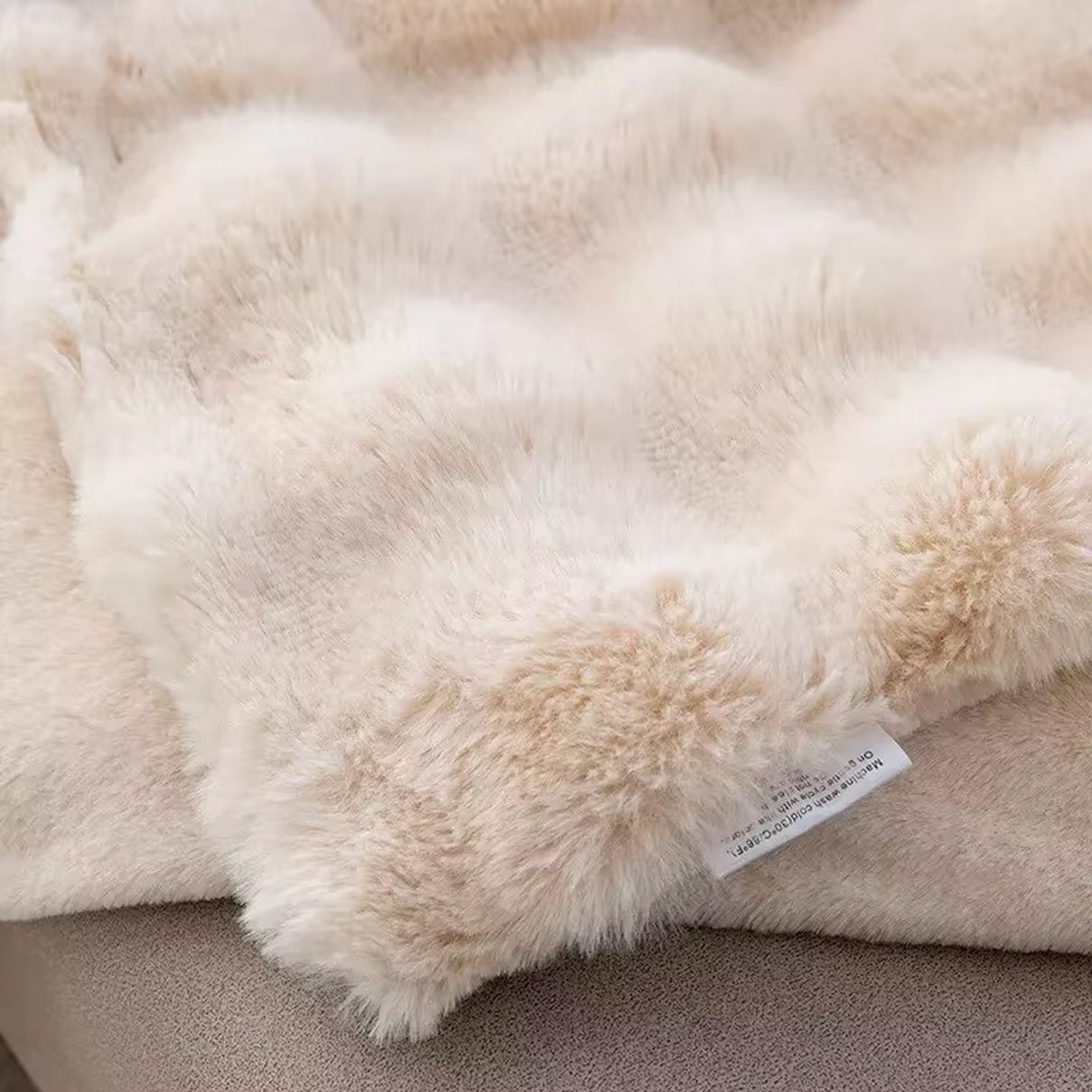 NorthBlanket™ Bubble Electric Heated Blanket